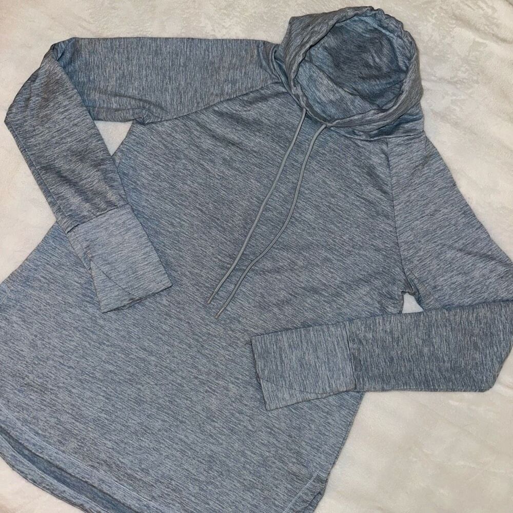 Eddie Bauer Women’s Medium Active Mock Neck Pullover Heathered Blue LS EUC